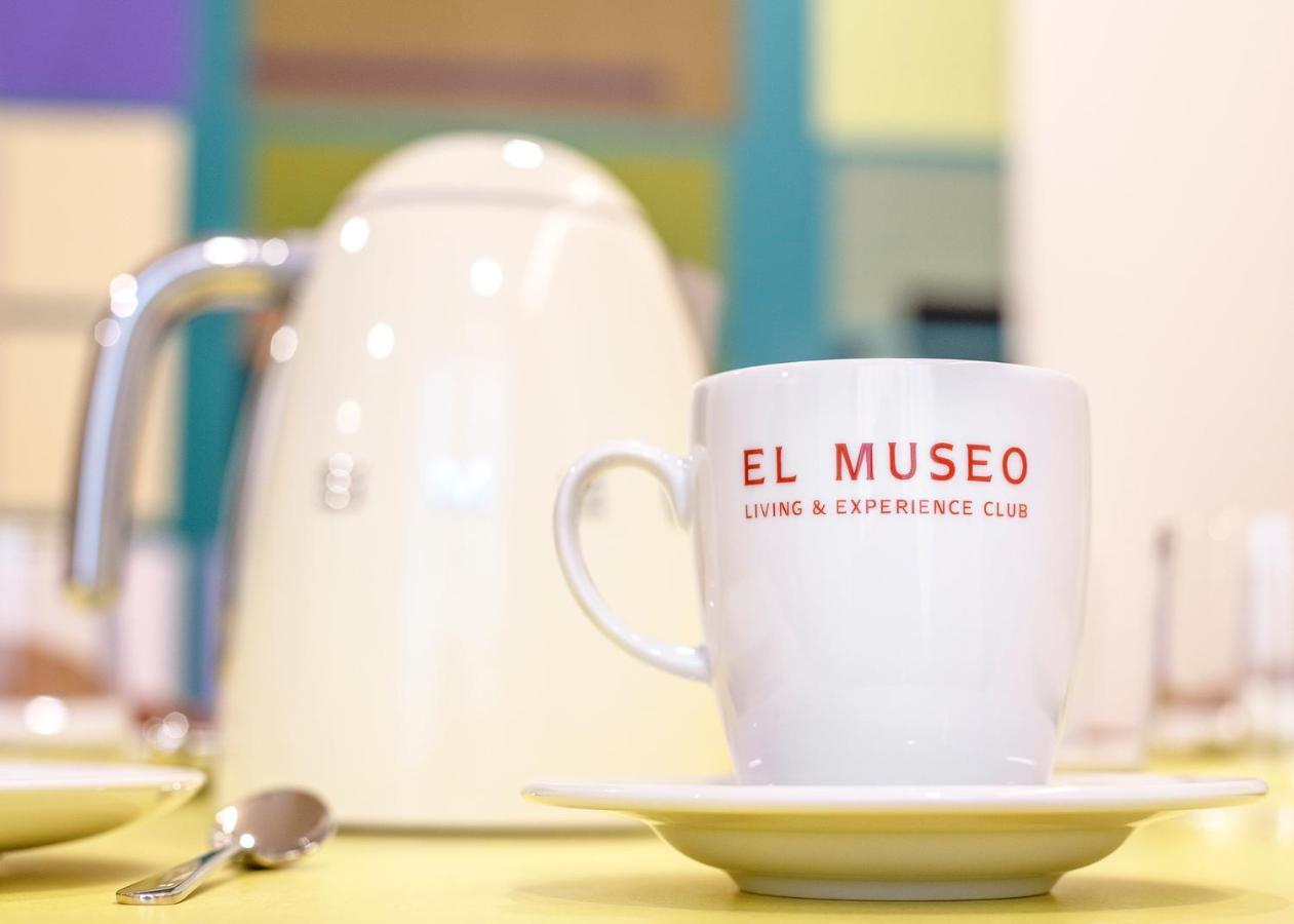 Graffiti Suites El Museo Μάλαγα Εξωτερικό φωτογραφία